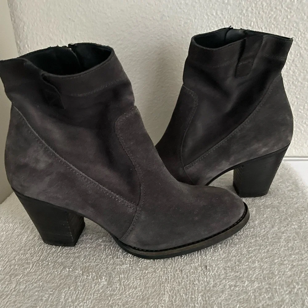 Paul Green Austria Genuine Suede Leather Grey Ankle Boot/Booties Side Zip